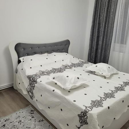 Apartament Regim Hotelier 2 Яссы Экстерьер фото