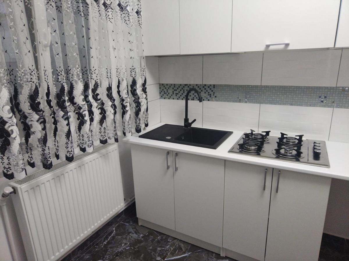 Apartament Regim Hotelier 2 Яссы Экстерьер фото