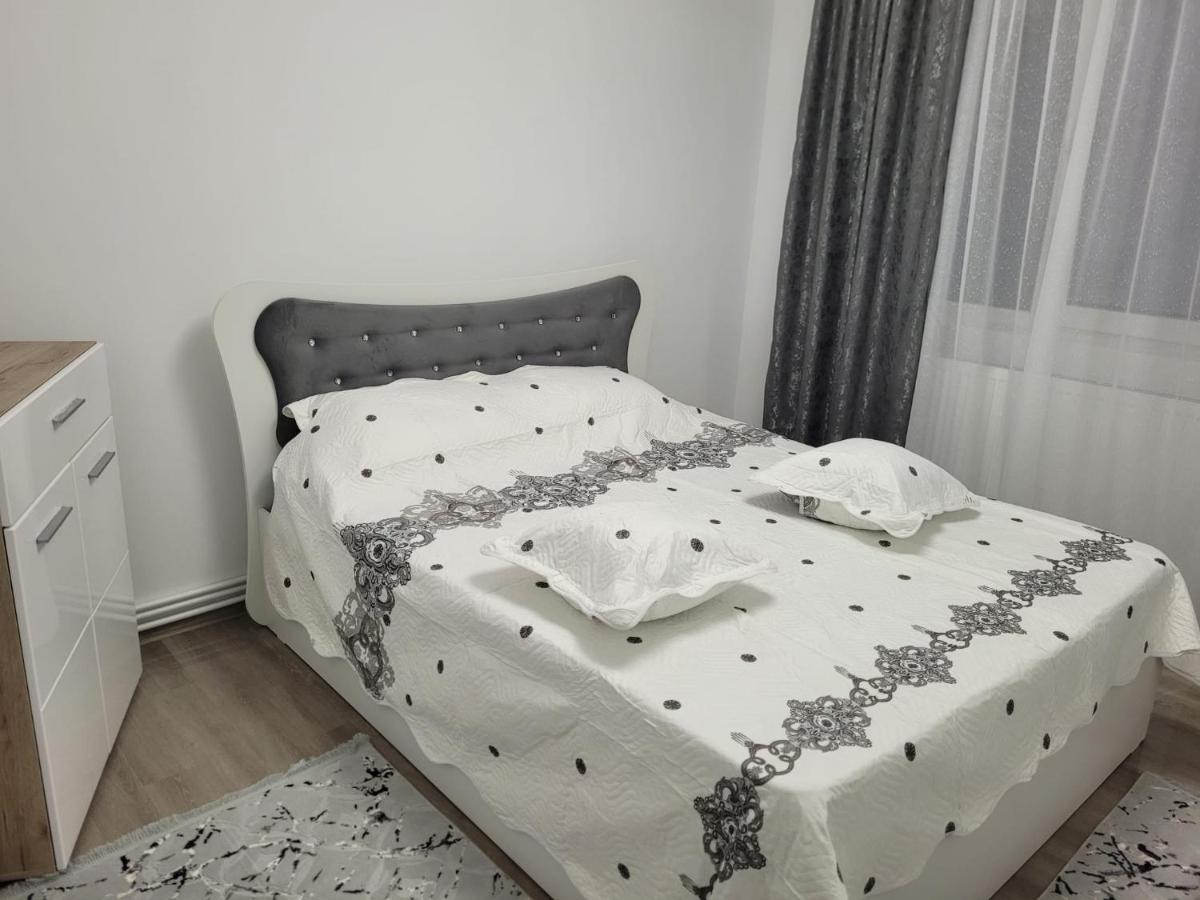 Apartament Regim Hotelier 2 Яссы Экстерьер фото